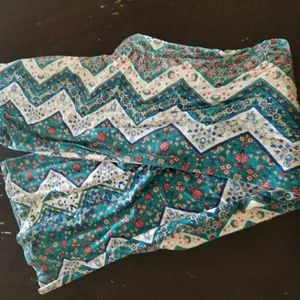 Floral patterned flare leggins